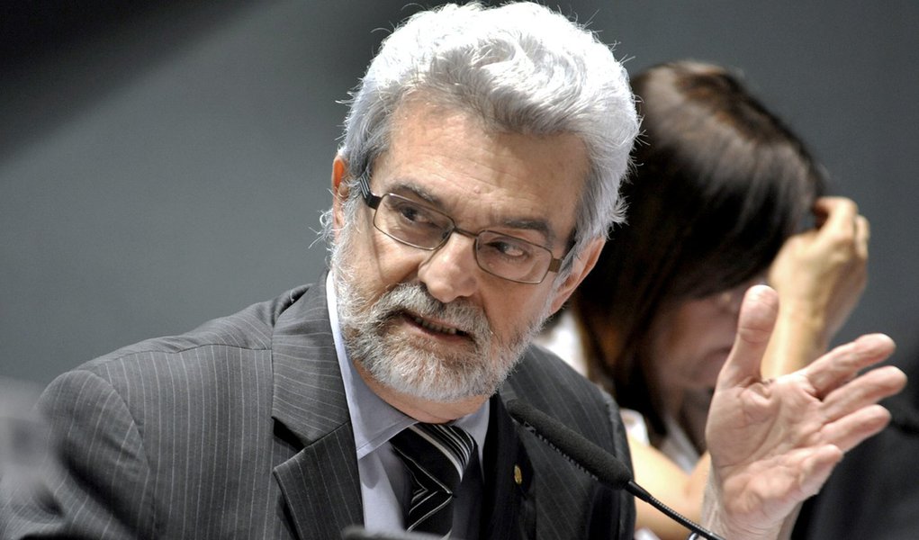 Em Nota PT Reafirma Candidatura De Humberto E Cobra Apoio Do PSB