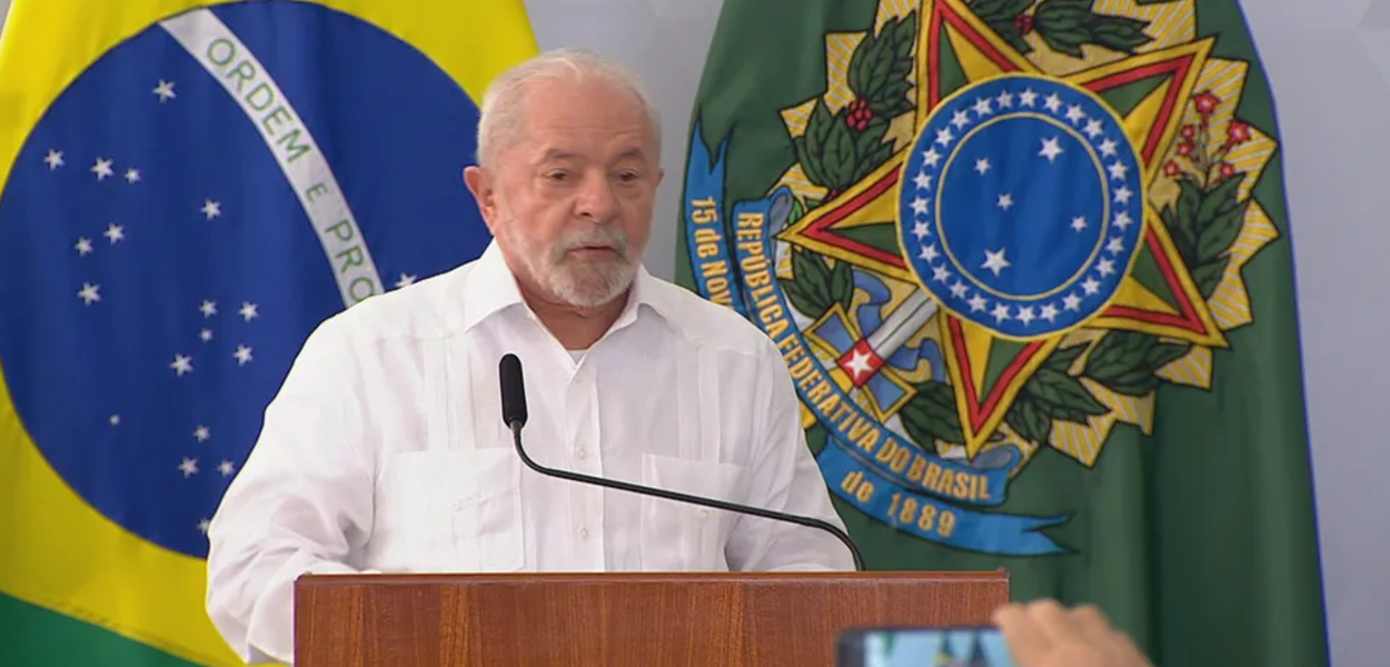 Lula sanciona reajuste de 9 aos servidores públicos federais Brasil 247