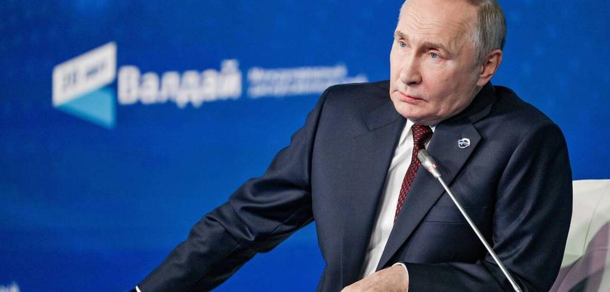 Putin vê risco maior de Terceira Guerra Mundial mas diz que não é