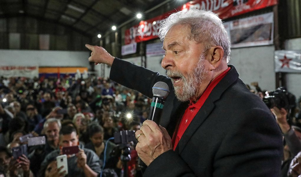 Ex-presidente Lula participa da posse simbólica dos presidentes e presidentas dos diretórios zonais do PT de São Paulo.Foto Ricardo Stuckert