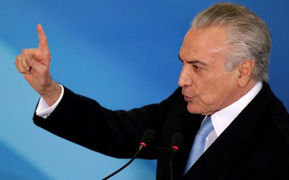 Presidente Michel Temer durante cerimônia no Palácio do Planalto, em Brasília. 31/05/2017 REUTERS/Ueslei Marcelino