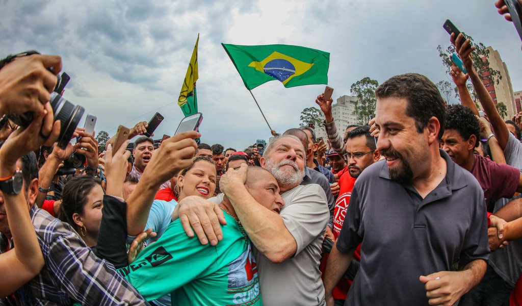 Lula em São Bernardo boulos