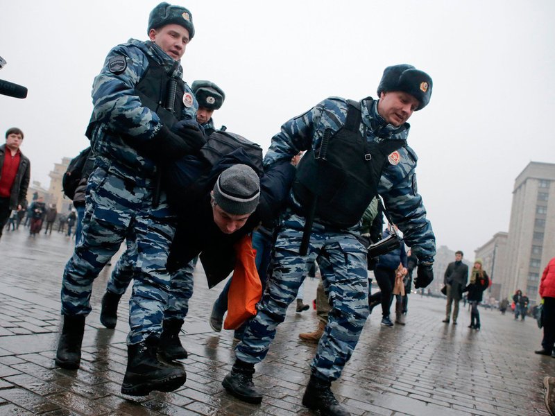 Polícia russa prende opositores em manifestação, Rússia, prisão, manifestantes