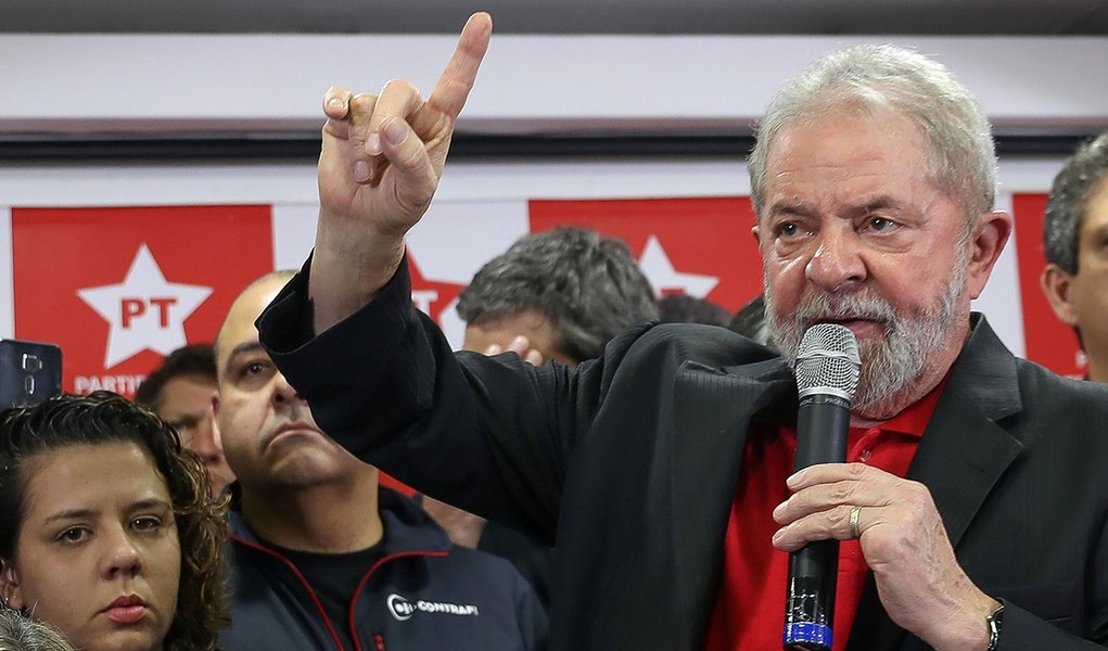 13/07/2017- São Paulo- SP, Brasil- Ex-presidente Lula dá entrevista coletiva na sede do PT Nacional, em São Paulo. Foto: Ricardo Stuckert