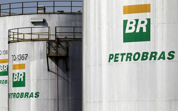 Logo da Petrobras na refinaria da companhia em Paulínia, no Estado de São Paulo, Brasil 01/07/2017 REUTERS/Paulo Whitaker