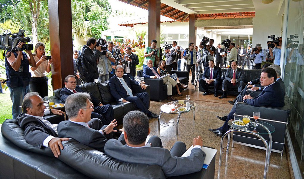 Brasília - Reunião de Governadores para discutir saídas para enfrentar a crise econômica e levantar os principais problemas enfrentados pelos estados (Wilson Dias/Agência Brasil)
