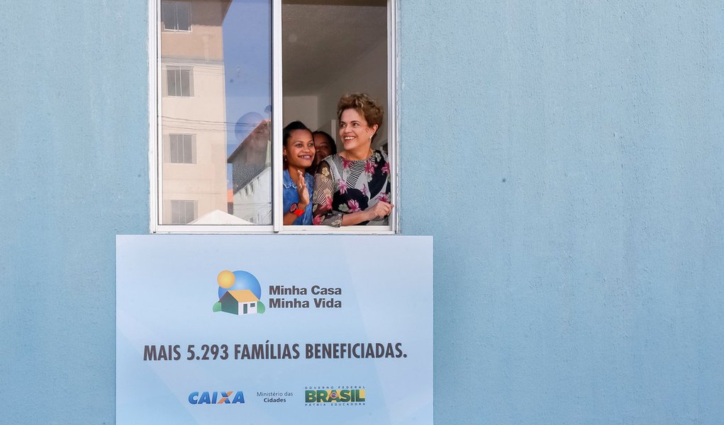 Salvador - BA, 26/04/2016. Presidenta Dilma Rousseff durante cerimônia de entrega de unidades habitacionais em Salvador/BA e entregas simultâneas em São Carlos/SP, em Pirassununga/SP, em Caucaia/CE e em Santa Maria/RS. Foto: Roberto Stuckert Filho/PR