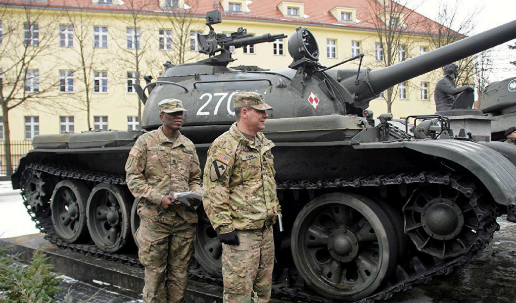 Soldados americanos na Polônia, militares EUA