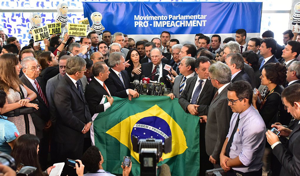 Brasília- DF- Brasil- 10/09/2015- Deputados da oposição lançam o movimento pró-impeachment. Foto: Zeca Ribeiro/ Câmara dos Deputados