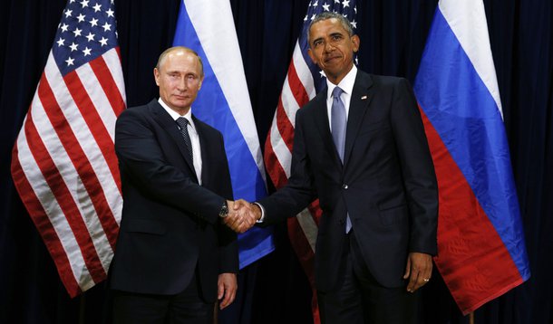Presidente da Rússia, Vladimir Putin, e o presidente dos Estados Unidos, Barack Obama, durante sessão da Assembleia-Geral da ONU, em Nova York. 28/09/2015 REUTERS/Kevin Lamarque