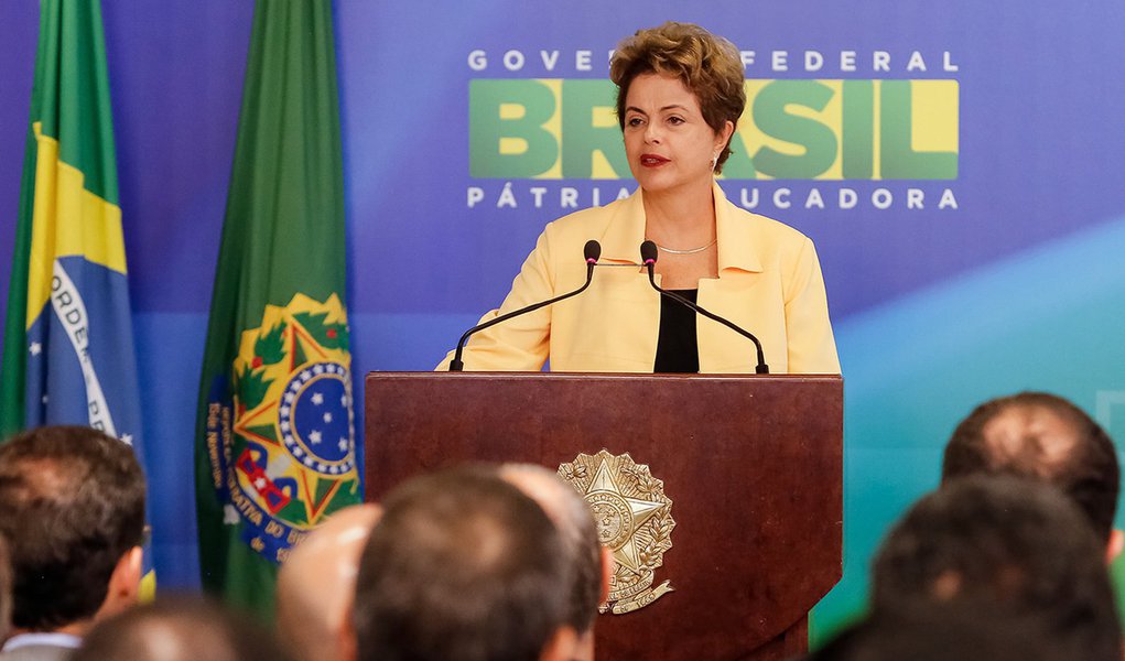 Brasília - DF, 02/09/2015. Presidenta Dilma Rousseff durante recepção à Delegação Brasileira de WorldSkills 2015 no Palácio do Planalto. Foto: Roberto Stuckert Filho/PR