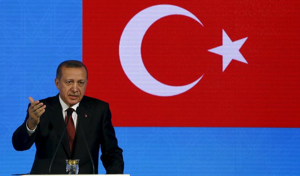 Presidente da Turquia, Tayyip Erdogan, durante encontro em Istambul. 13/11/2015 REUTERS/Osman Orsal