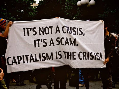 'Não se trata de uma crise, isso é um golpe. Crise é o capitalismo!'