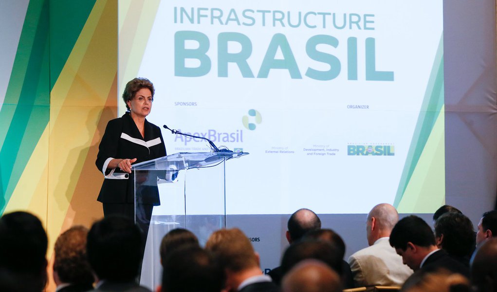 Nova Iorque - EUA, 29/06/2015. Presidenta Dilma Rousseff durante encerramento de Encontro Empresarial sobre Oportunidades de Investimento em Infraestrutura no Brasil Foto: Roberto Stuckert Filho/PR