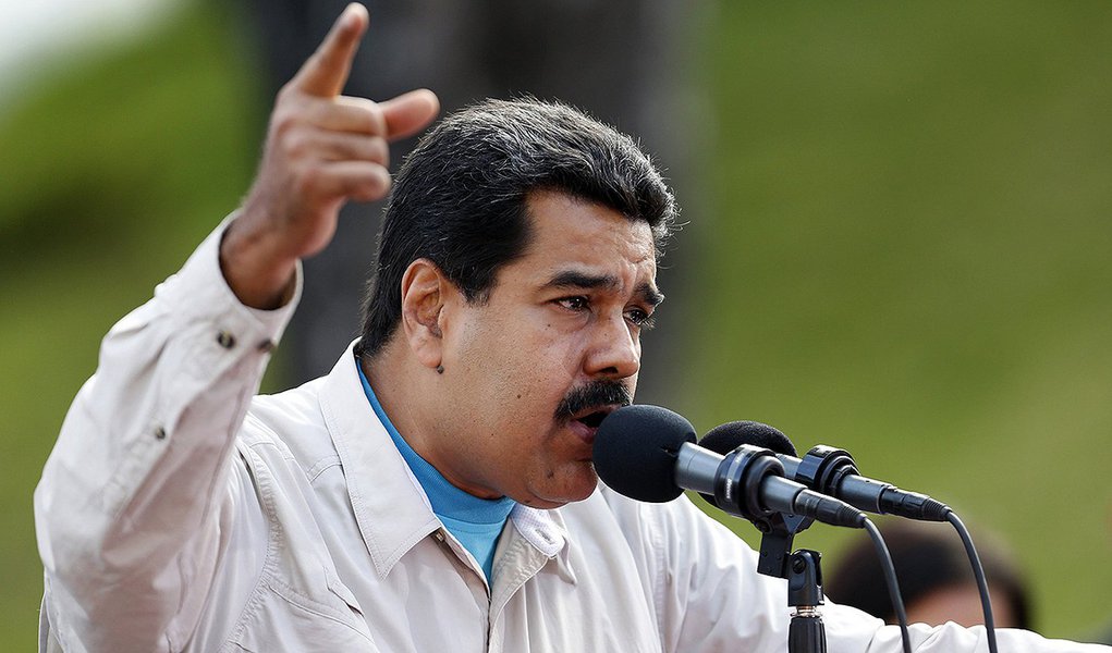 Presidente venezuelano Nicolás Maduro faz discurso em Caracas.  REUTERS/Carlos Garcia Rawlins