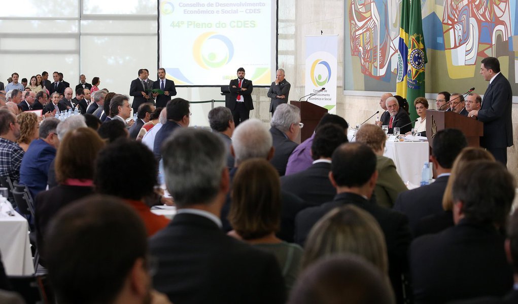 Brasília- DF 28-01-2016 Foto Lula Marques/Agência PT Presidenta Dilma durante abertura do 44ª Reunião Ordinária do Pleno do Conselho de Desenvolvimento Econômico e Social-CDES