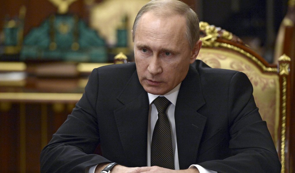 Presidente da Rússia, Vladimir Putin, durante encontro em Moscou. 17/11/2015 REUTERS/Alexei Nikolskyi/SPUTNIK/Kremlin
