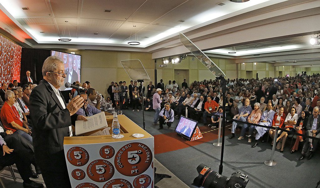 Salvador- BA- Brasil- 11/06/2015- O ex-presidente Lula, durante o 5º Congresso Nacional do PT.

Foto: Ricardo Stuckert/ Instituto Lula
