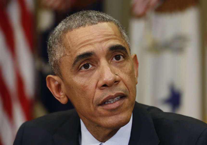 Presidente Barack Obama durante reunião na Casa Branca, em 18 de novembro.       REUTERS/Larry Downing  