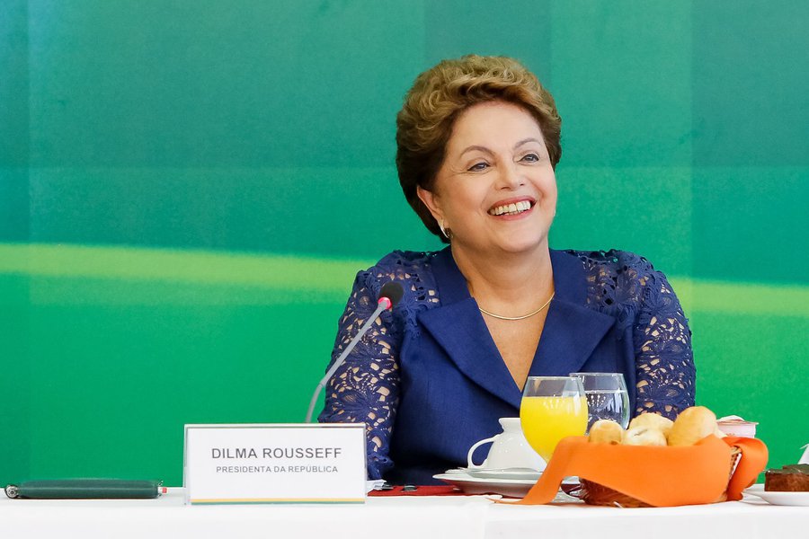 Brasília - DF, 22/12/2014. Presidenta Dilma Rousseff durante café da manhã com jornalistas-setoristas do Palácio do Planalto. Foto: Roberto Stuckert Filho/PR.