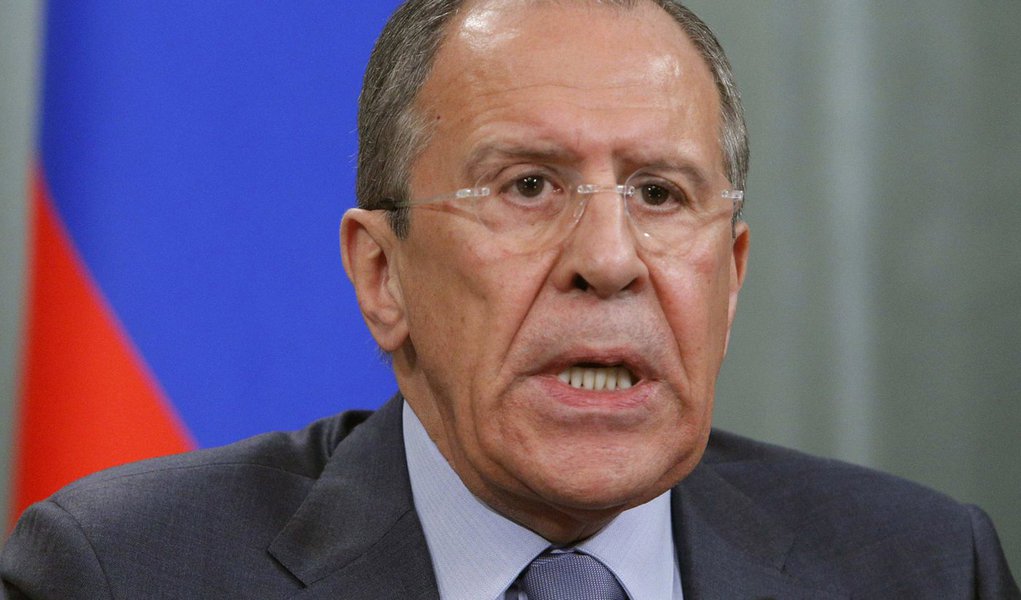 Russia's Foreign Minister Sergei Lavrov attends a news conference after a meeting with his German counterpart Frank-Walter Steinmeier in Moscow, February 14, 2014. Lavrov accused the European Union on Friday of seeking to create a "sphere of influence" by