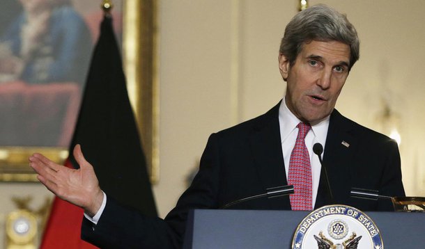 U.S. Secretary of State John Kerry gestures during a joint news conference with German Foreign Minister Frank-Walter Steinmeier (not pictured) at the State Department in Washington February 27, 2014. REUTERS/Gary Cameron  (UNITED STATES - Tags: POLITICS)
