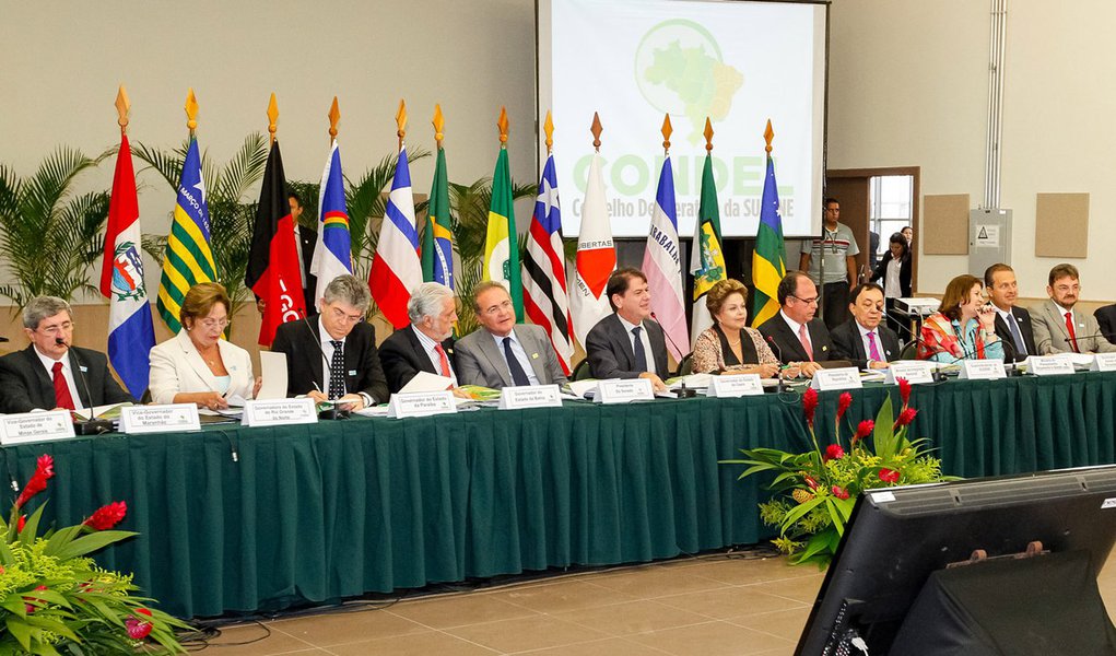 Fortaleza - CE, 02/03/2013. Presidenta Dilma Rousseff durante 17ª Reunião Ordinária do Conselho Deliberativo da Superintendência de Desenvolvimento do Nordeste (SUDENE). Foto: Roberto Stuckert Filho/PR