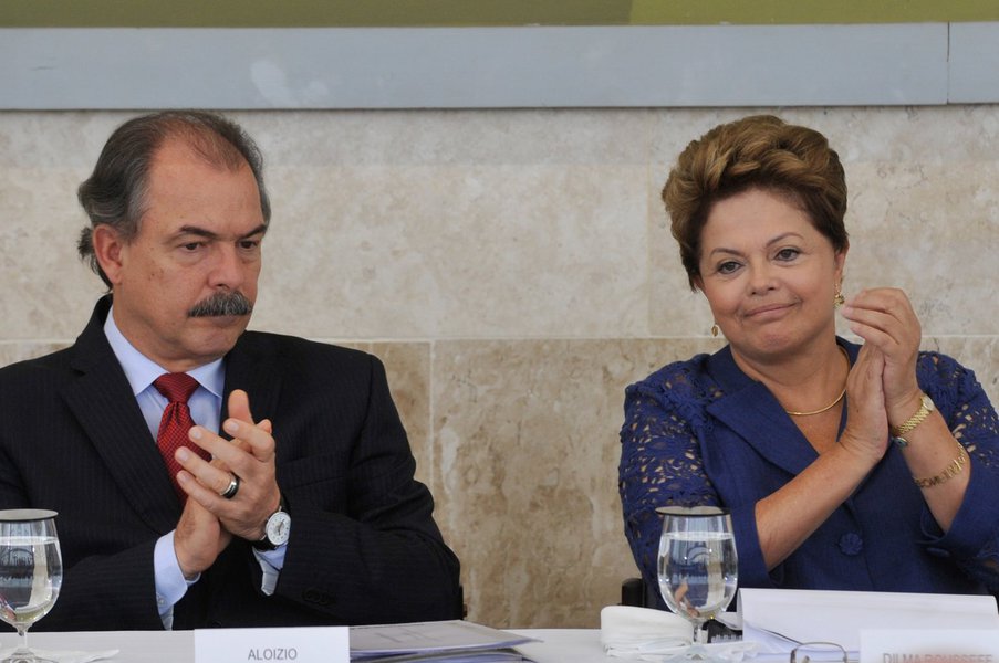 Mercadante: candidatura em SP depende de Dilma