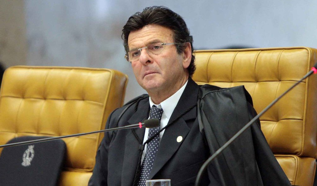 Fux defende separar contas de campanha de Dilma e Temer