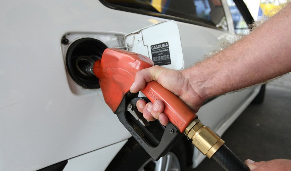 Aumentos de gasolina não incomodam paneleiros