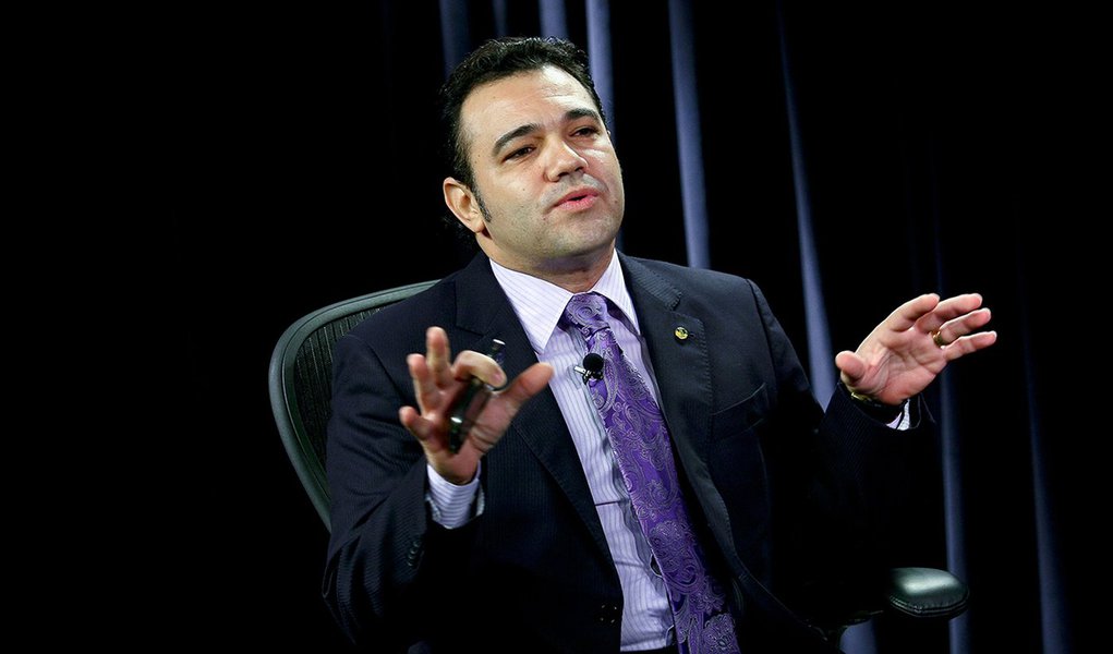 Feliciano pode voltar a presidir comissão de Direitos Humanos da Câmara