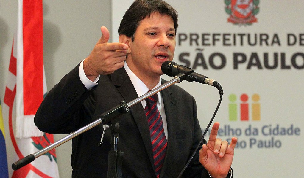 Haddad reduz dívida de São Paulo em R$ 46,5 bilhões