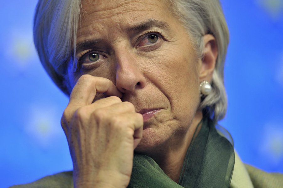 Polícia faz busca em apartamento de Lagarde, do FMI, na França