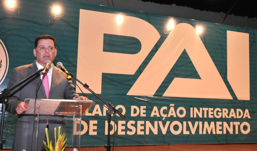 Perillo anuncia R$ 46 bi de investimentos em Goiás