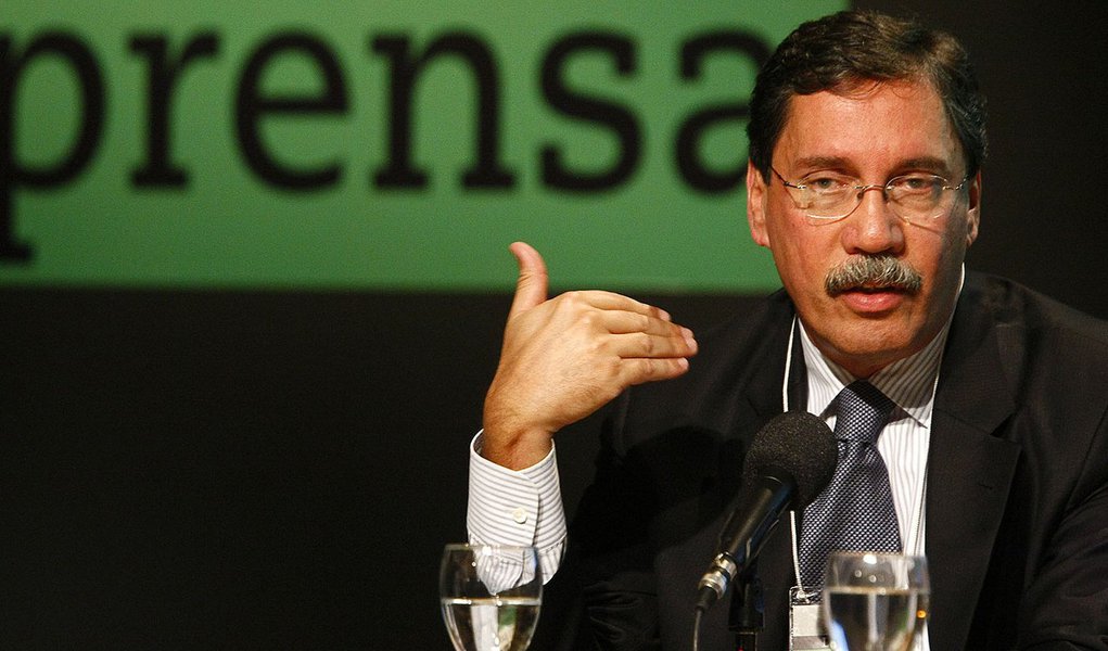 Merval diz que Moro fez sua parte no caso Flávio Bolsonaro