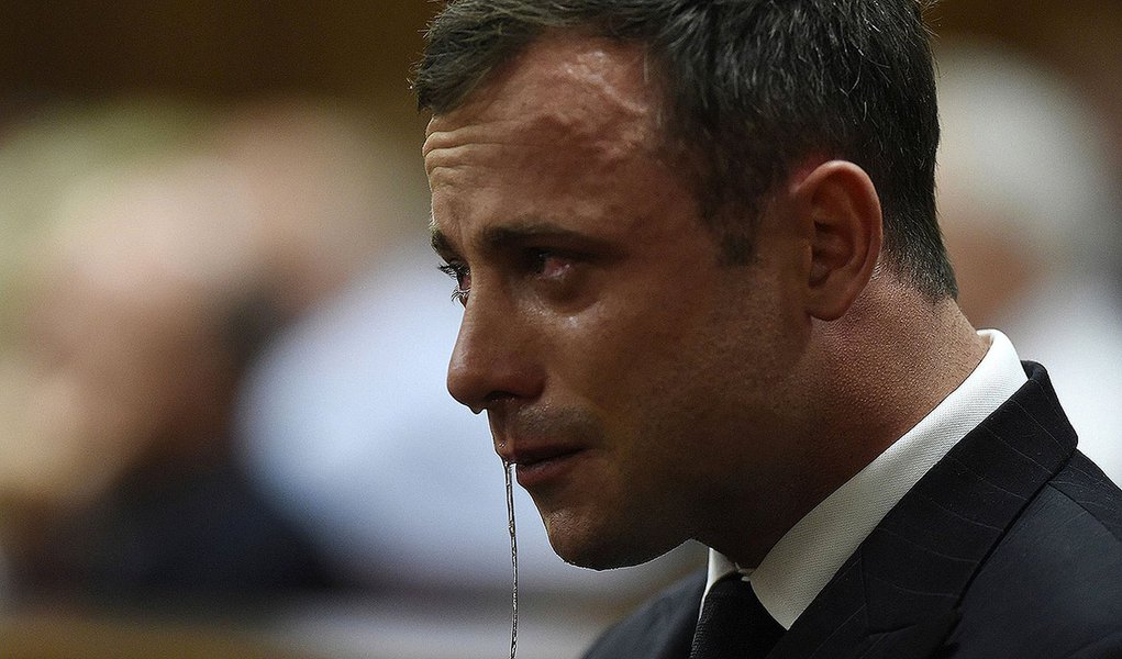Velocista sul-africano Oscar Pistorius durante seu julgamento em um tribunal de PetrÃ³ria, na Ãfrica do Sul. 11/09/2014.  REUTERS/Phill Magakoe/Pool