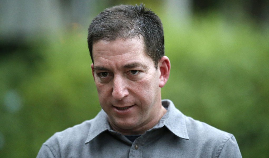 Greenwald denuncia ameaças de Edir Macedo