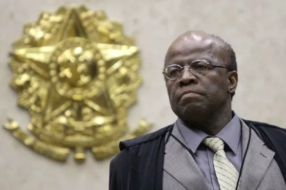 Joaquim Barbosa se filia ao PSB para disputar presidência