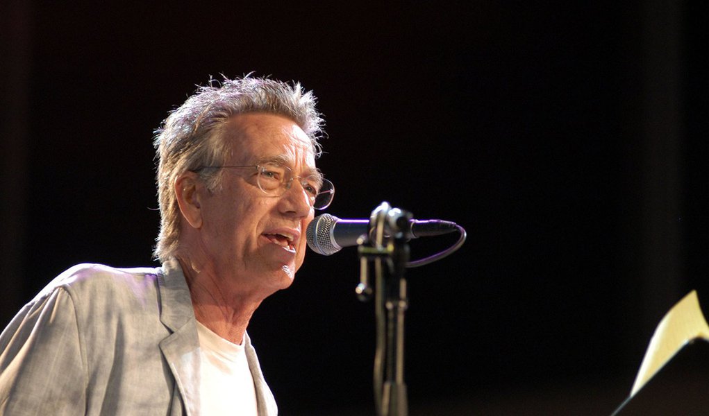 Ray Manzarek, tecladista do The Doors, morre aos 74 anos - @aredacao