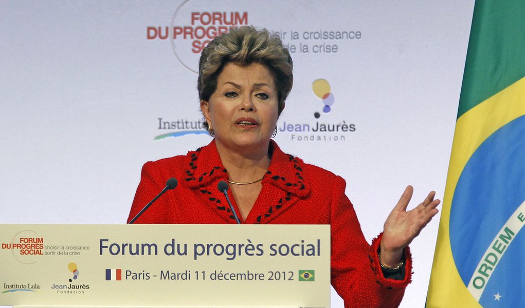 Contra crise, Dilma defende austeridade e incentivos