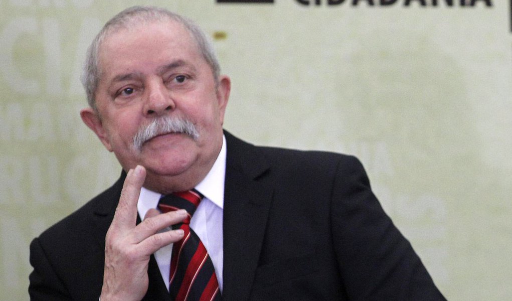 Lula: "Meu sentimento é de indignação"