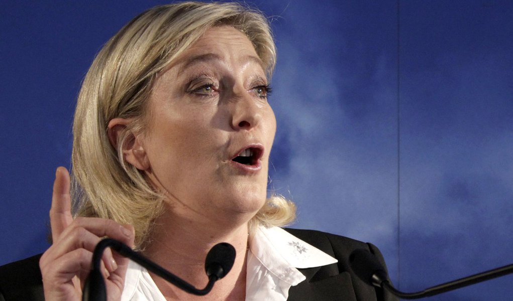 Marine Le Pen chama Madonna de velha e ameaça processo