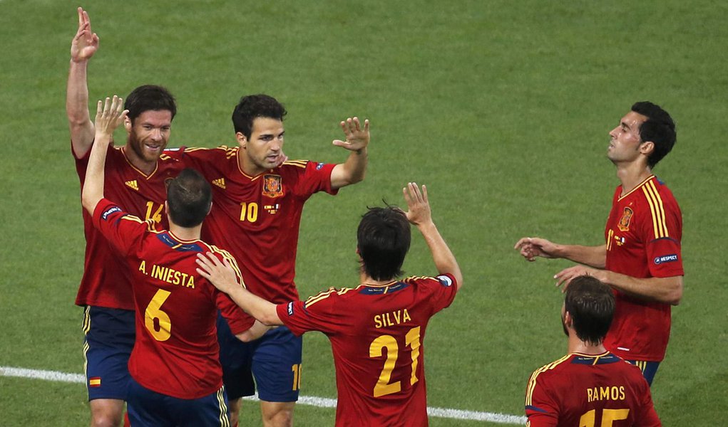 Euro 12: Portugal x Espanha – Semifinal. Análise e Gols.