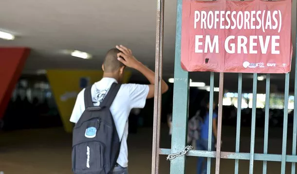 55 instituições de ensino superior continuam em greve apesar de acordo com governo