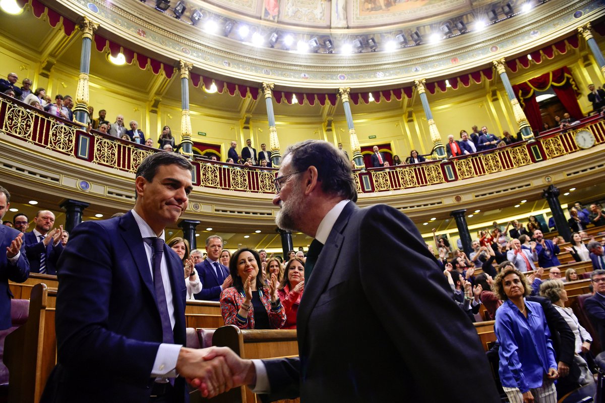 Socialista Pedro Sánchez assumiu como primeiro-ministro da Espanha após moção de desconfiança contra o ex-premiê Mariano Rajoy 