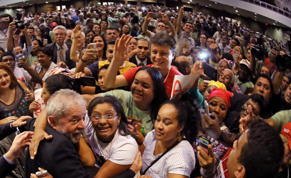 O ex- Presidente Luiz Inácio Lula da Silva participa da 5º Conferência Nacional de Segurança Alimentar e Nutricional