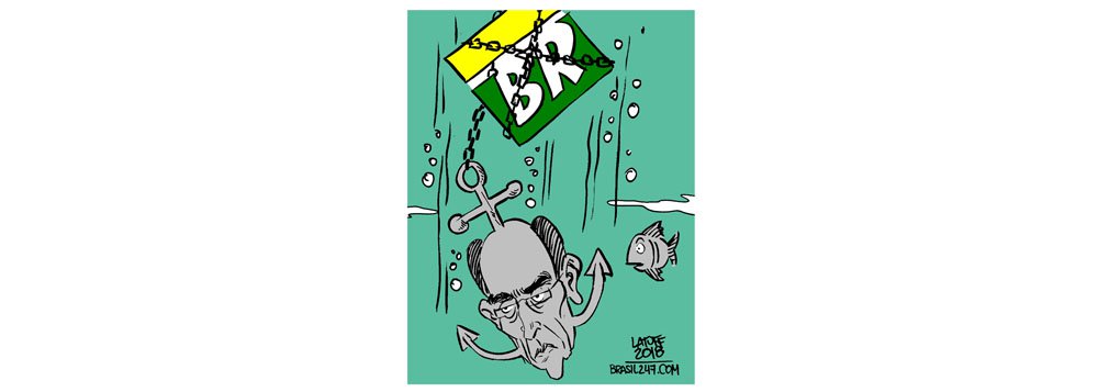 Responsável pelo caos no País, por conta da política desastrosa de preços dos combustíveis adotada na Petrobras, Pedro Parente tem afundado o nome da empresa ao se manter no cargo; charge de Carlos Latuff para o 247