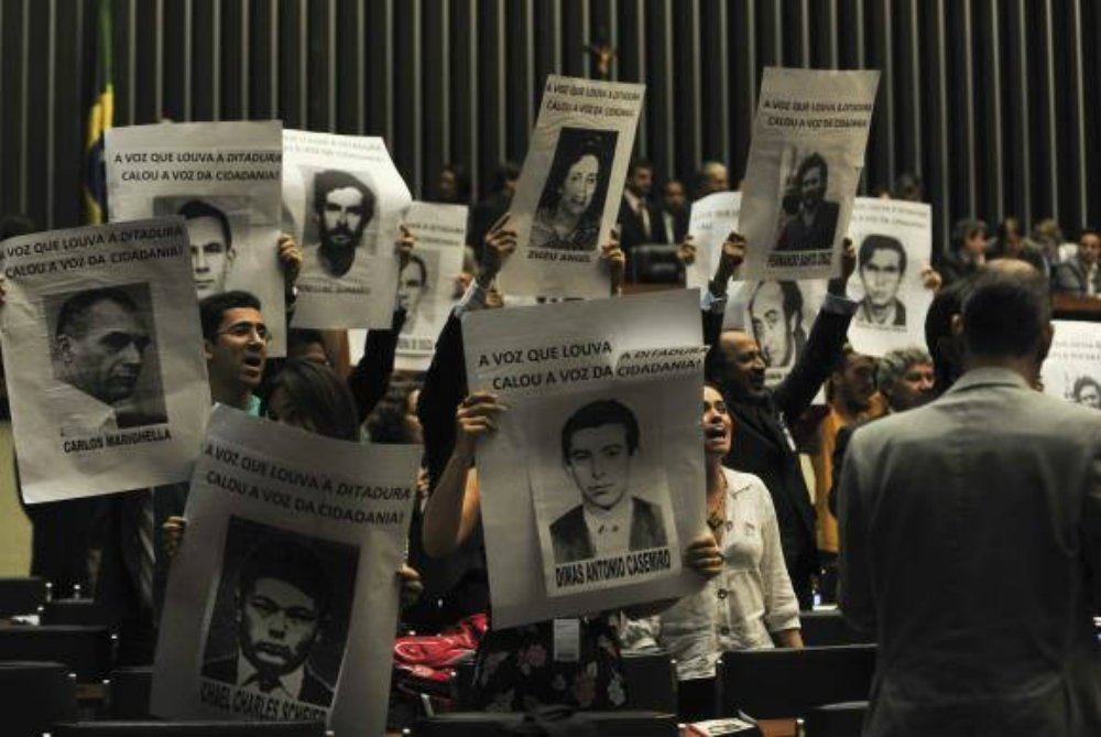 Ato realizado em 2014, quando a Comissão Nacional da Verdade publicou lista oficial de mortos e desaparecidos políticos durante a ditadura 