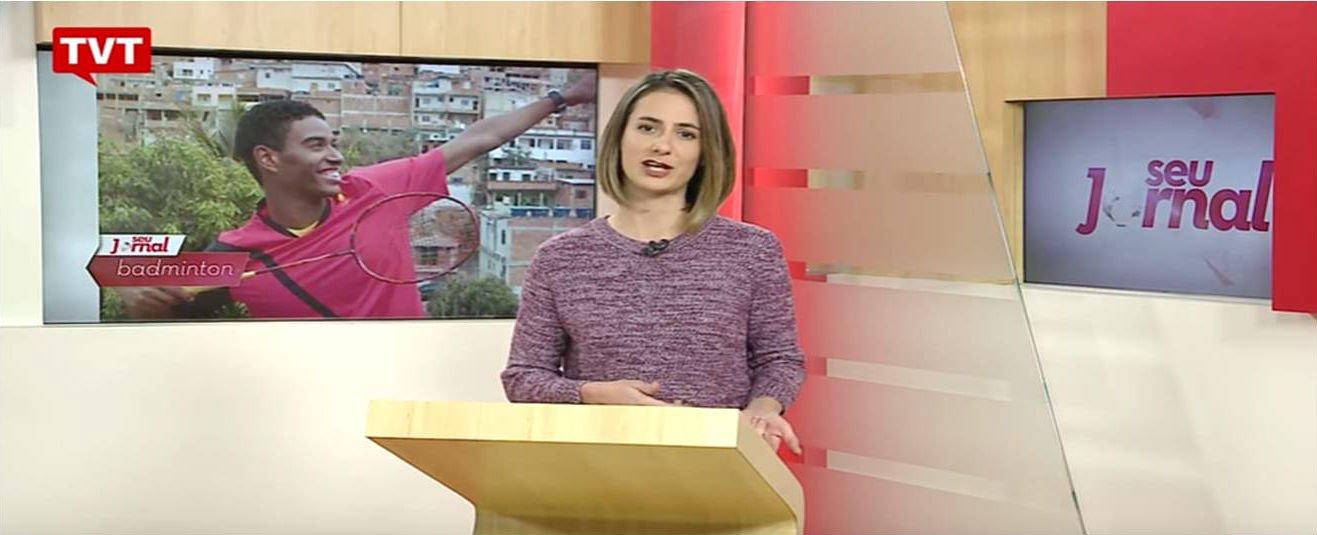 Por que não formar nossas próprias redes de transmissão, de forma democrática, incluindo nossas rádios como a RBA, Rádio Linha Direta, as Rádios Comunitárias, a TVT, os blogueiros de esquerda, num pool de emissoras em rádios, TVs e redes sociais progressistas para transmitir eventos importantes que discutem os rumos do país?