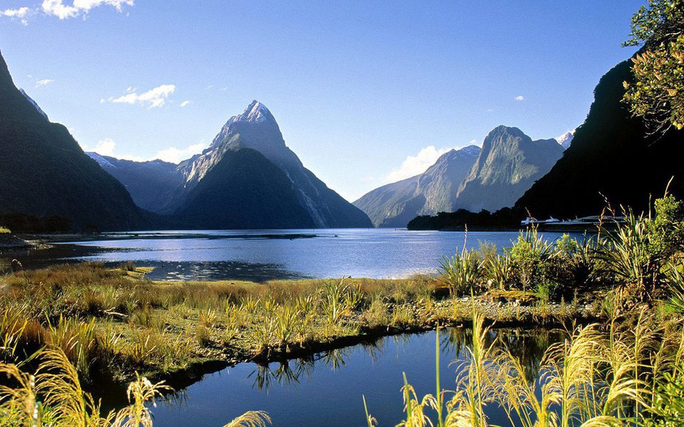 É o terceiro maior rio da Nova Zelândia e passou a ter os mesmos direitos que os seres humanos. O Whanganui, rio sagrado dos indígenas maori, ganhou personalidade jurídica e passa, agora, a poder estar representado em processos judiciais. O reconhecimento visa, sobretudo, a sua conservação.